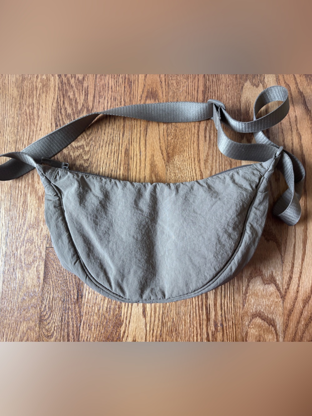 Uniqlo Khaki Round Mini Shoulder Bag